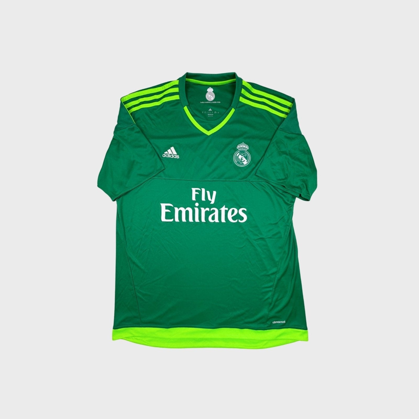 2015/16 Real Madrid Goal Keeper (XL) - Iconic Football Shop