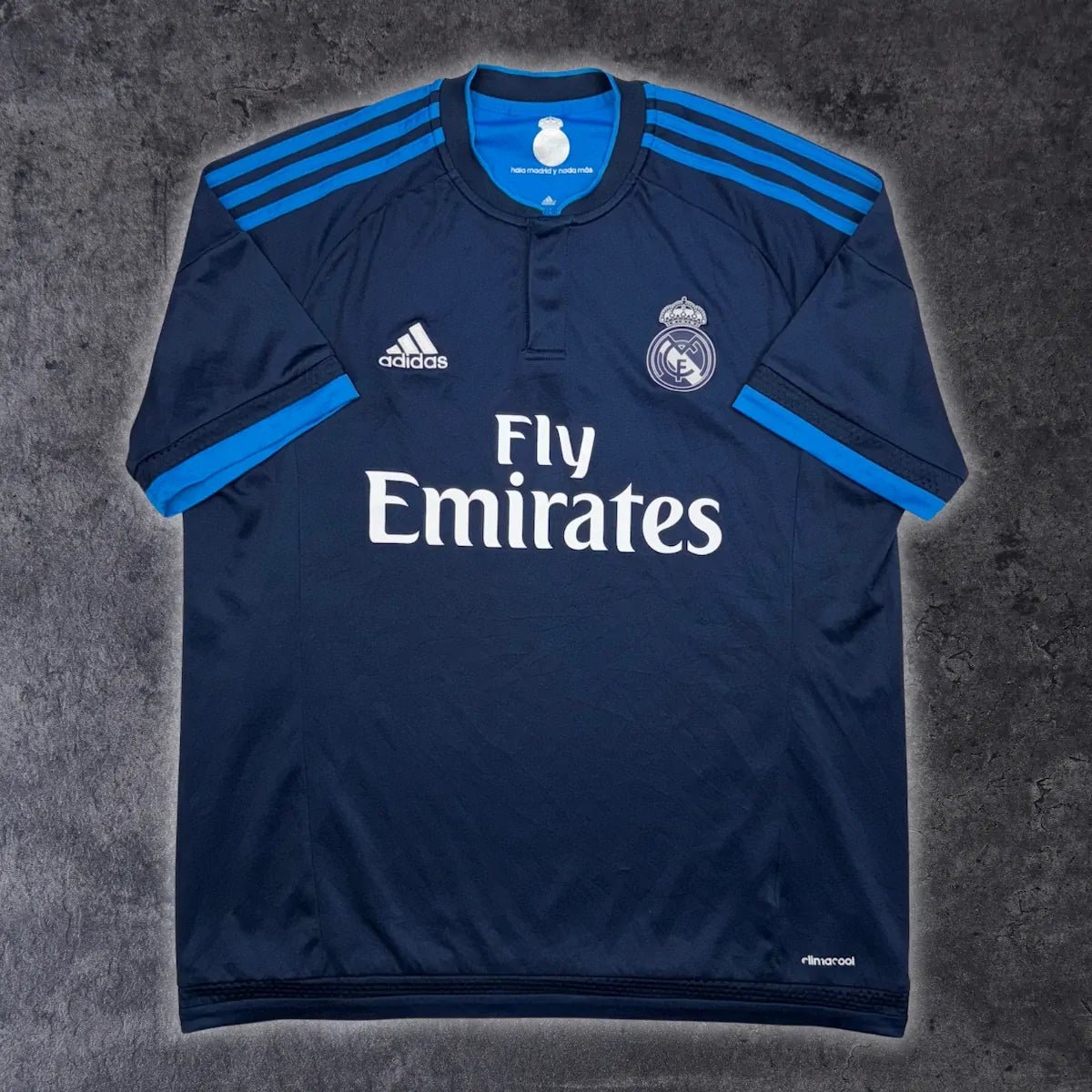2015/16 Real Madrid Third (L) - Iconic Football Shop