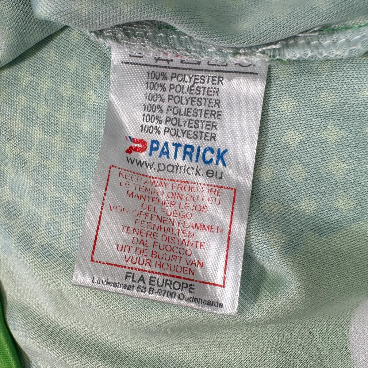 2015/16 Zulte Waregem Extérieur (S) - Iconic Football Shop