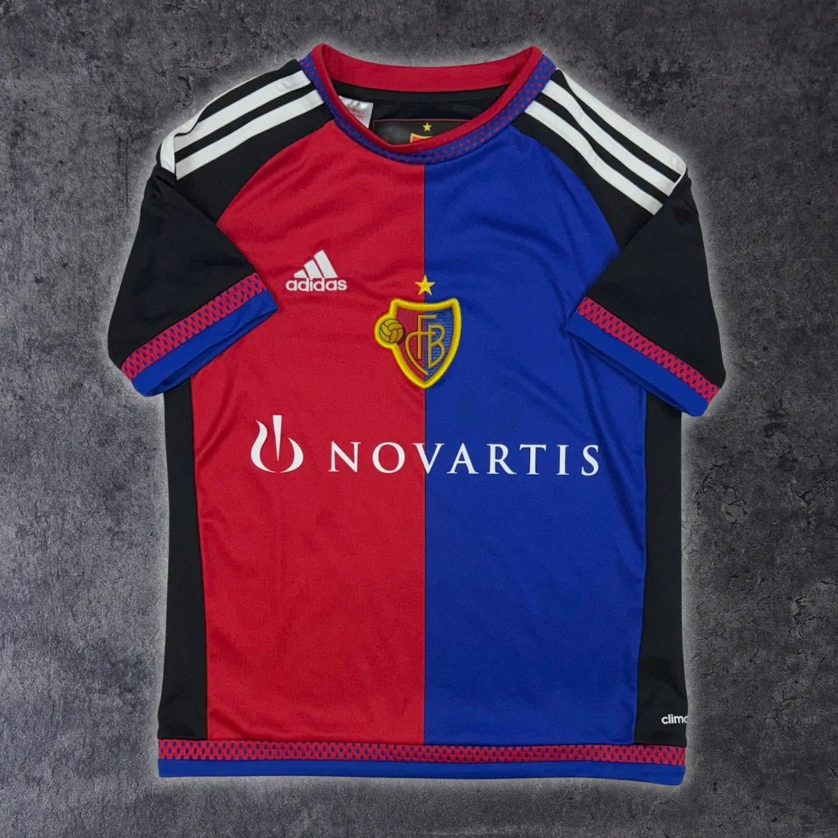 2015/17 FC Bâle Domicile (9/10a) - Iconic Football Shop
