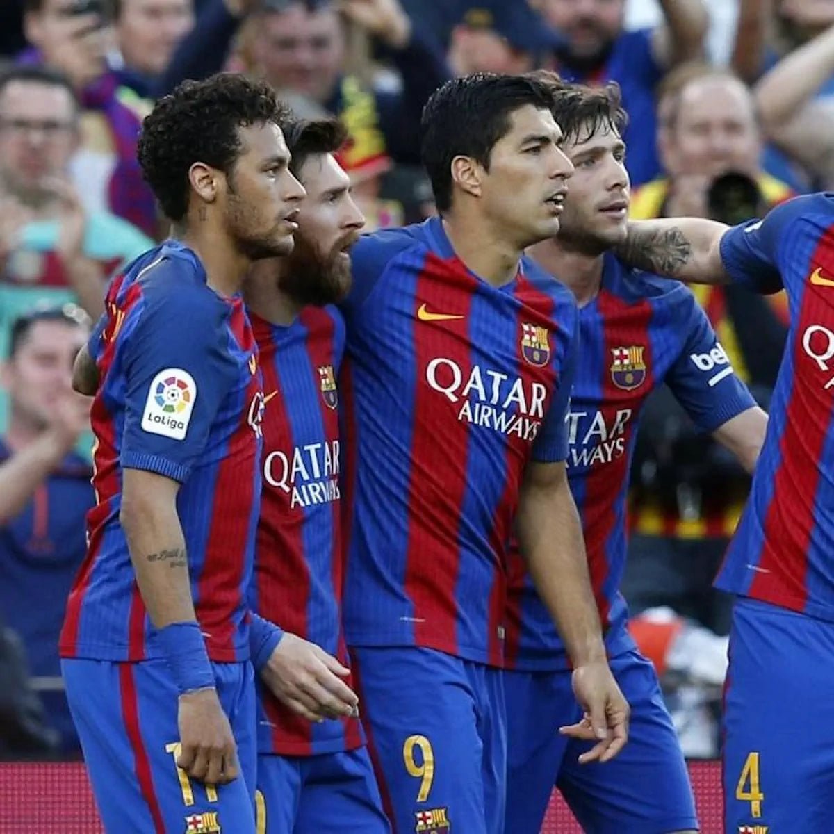 2016/17 Barcelone Domicile (M) - Iconic Football Shop