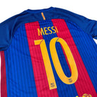 2016/17 Barcelone Domicile - Messi 10 (M) - Iconic Football Shop