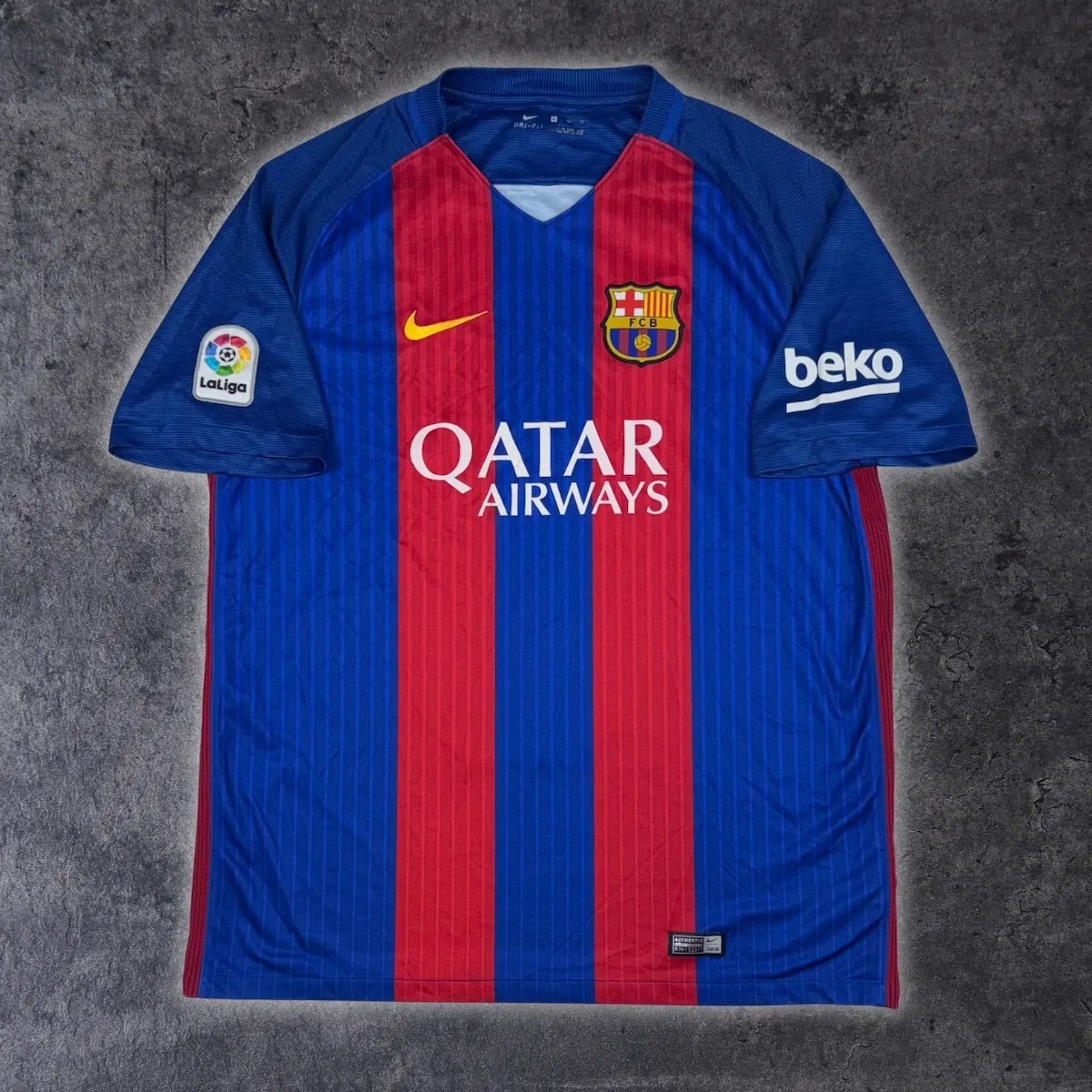 2016/17 Barcelone Domicile (XL) - Iconic Football Shop