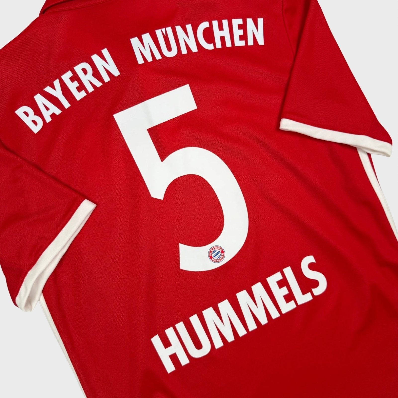 2016/17 Bayern Munich Domicile - Hummels 5 (S) - Iconic Football Shop