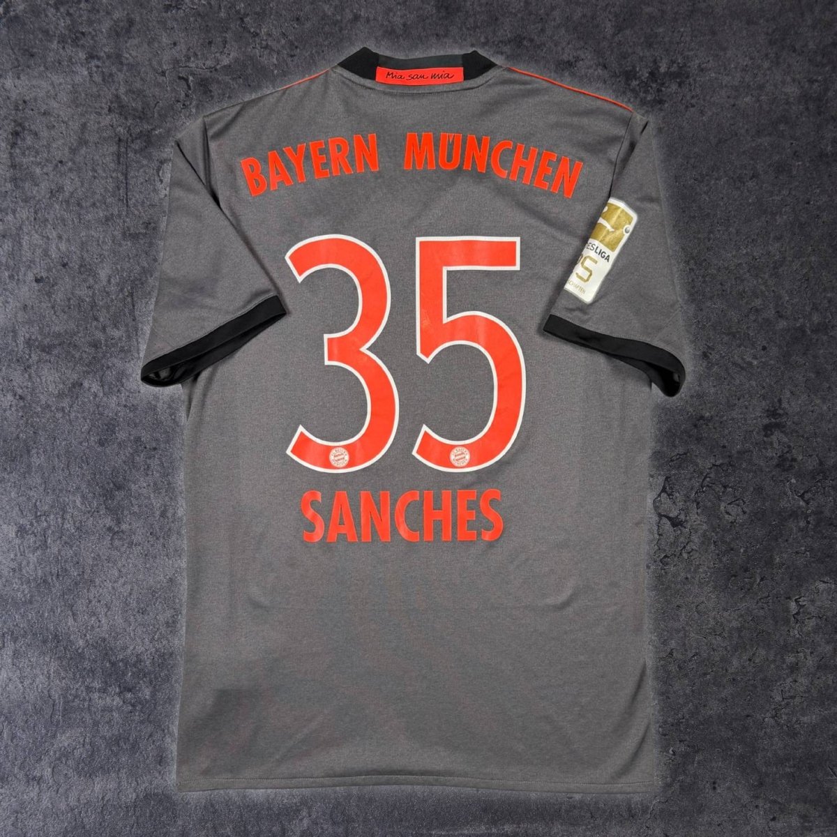 2016/17 Bayern Munich Extérieur - Sanches 35 (S) - Iconic Football Shop