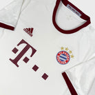 2016/17 Bayern Munich Third (L) - Iconic Football Shop