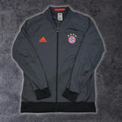 2016/17 Bayern Munich Veste (XL) - Iconic Football Shop