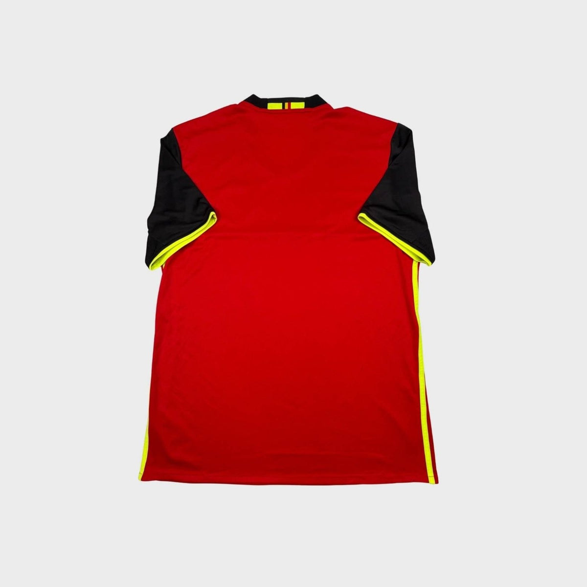 2016/17 Belgique Domicile (L) - Iconic Football Shop