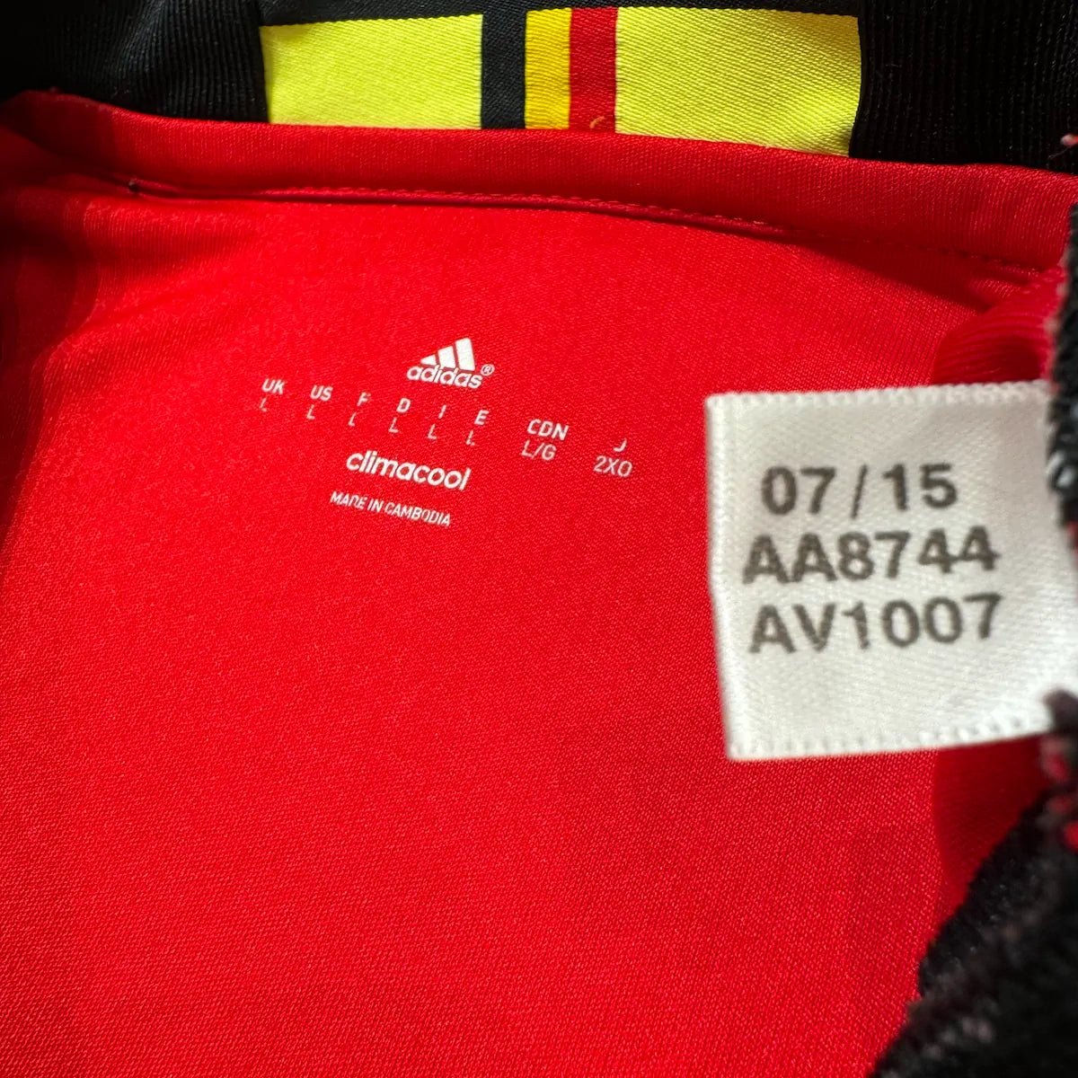 2016/17 Belgique Domicile (L) - Iconic Football Shop