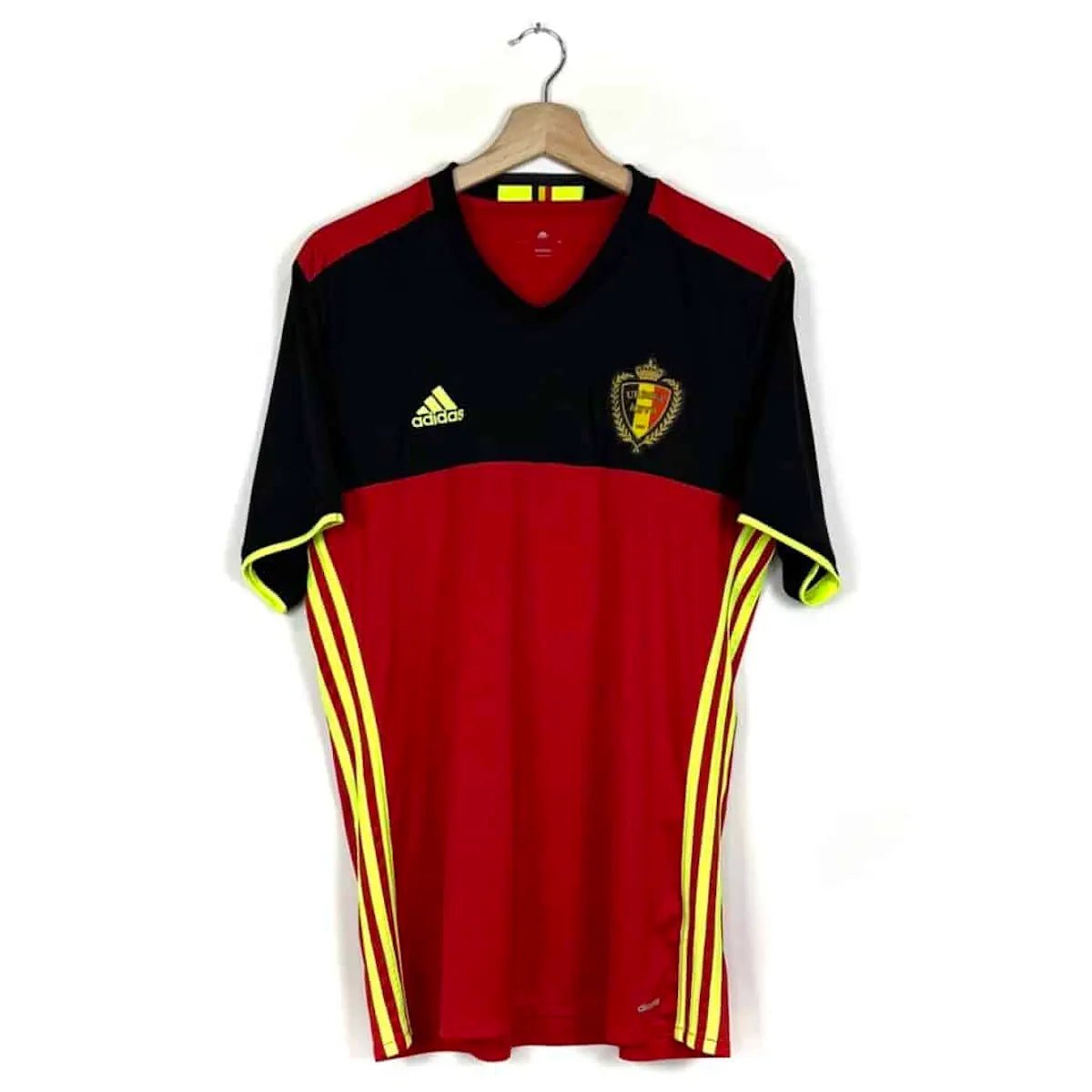 2016/17 Belgique Domicile (L) - Iconic Football Shop