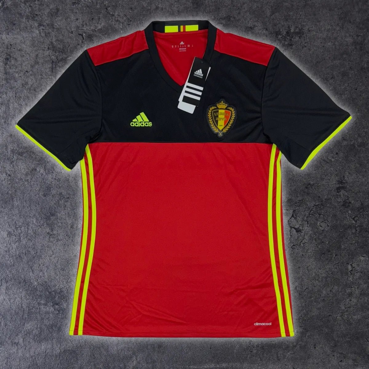 2016/17 Belgique Domicile (M) - Iconic Football Shop