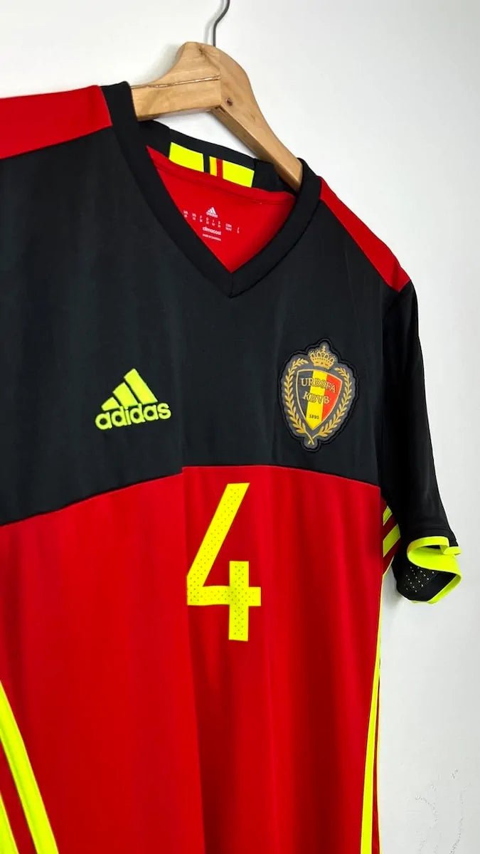 2016/17 Belgique Domicile - Nainggolan 4 (M) - Iconic Football Shop