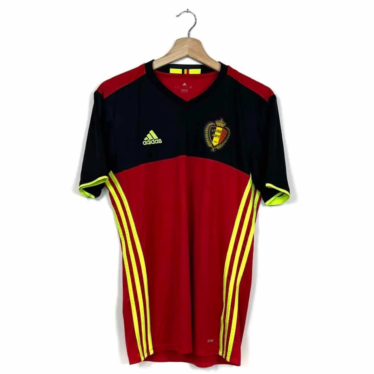 2016/17 Belgique Domicile (S) - Iconic Football Shop
