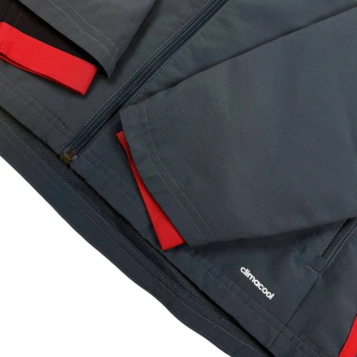 2016/17 Belgique Veste (M) - Iconic Football Shop