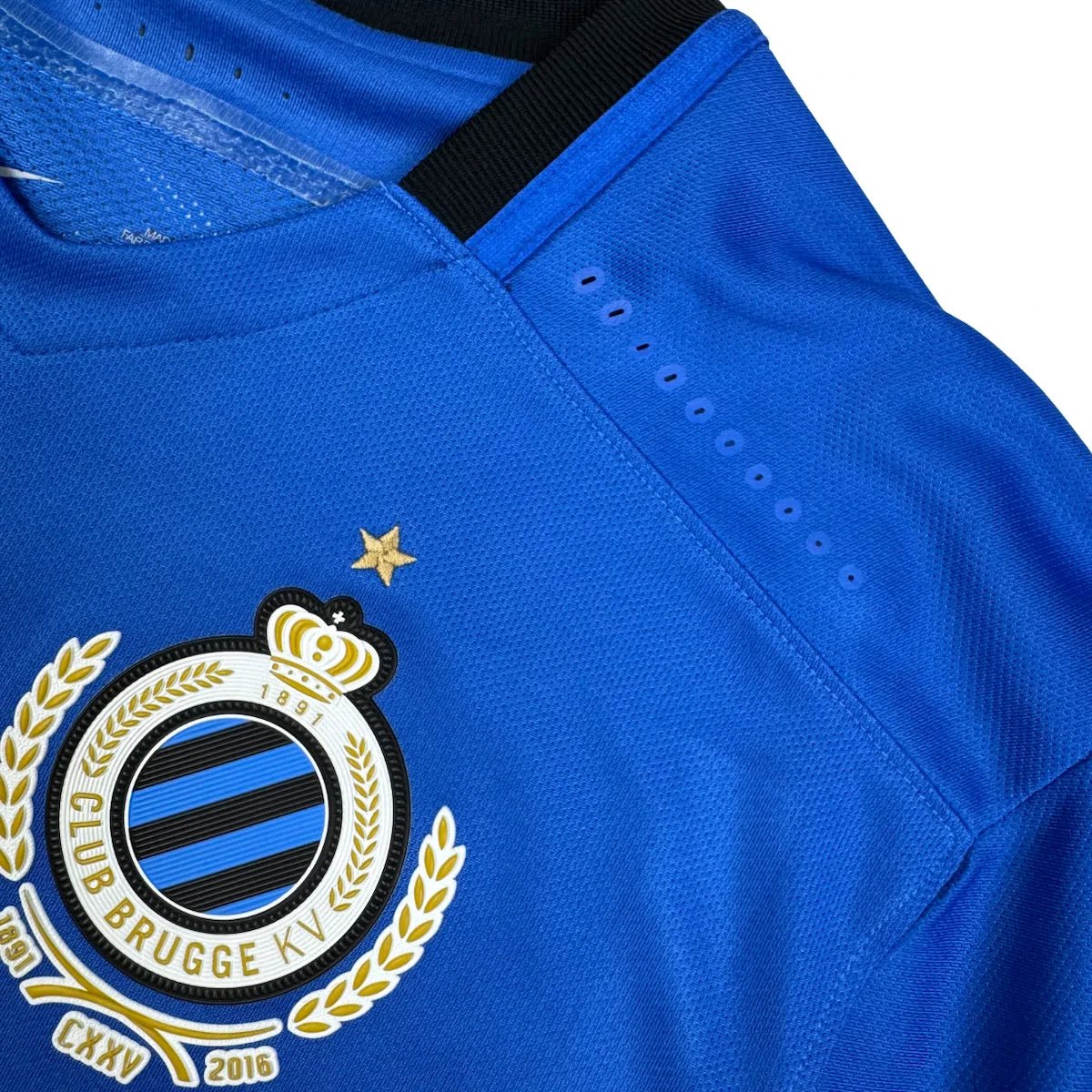 2016/17 Club Brugge Domicile - Engels 4 (M) - Iconic Football Shop