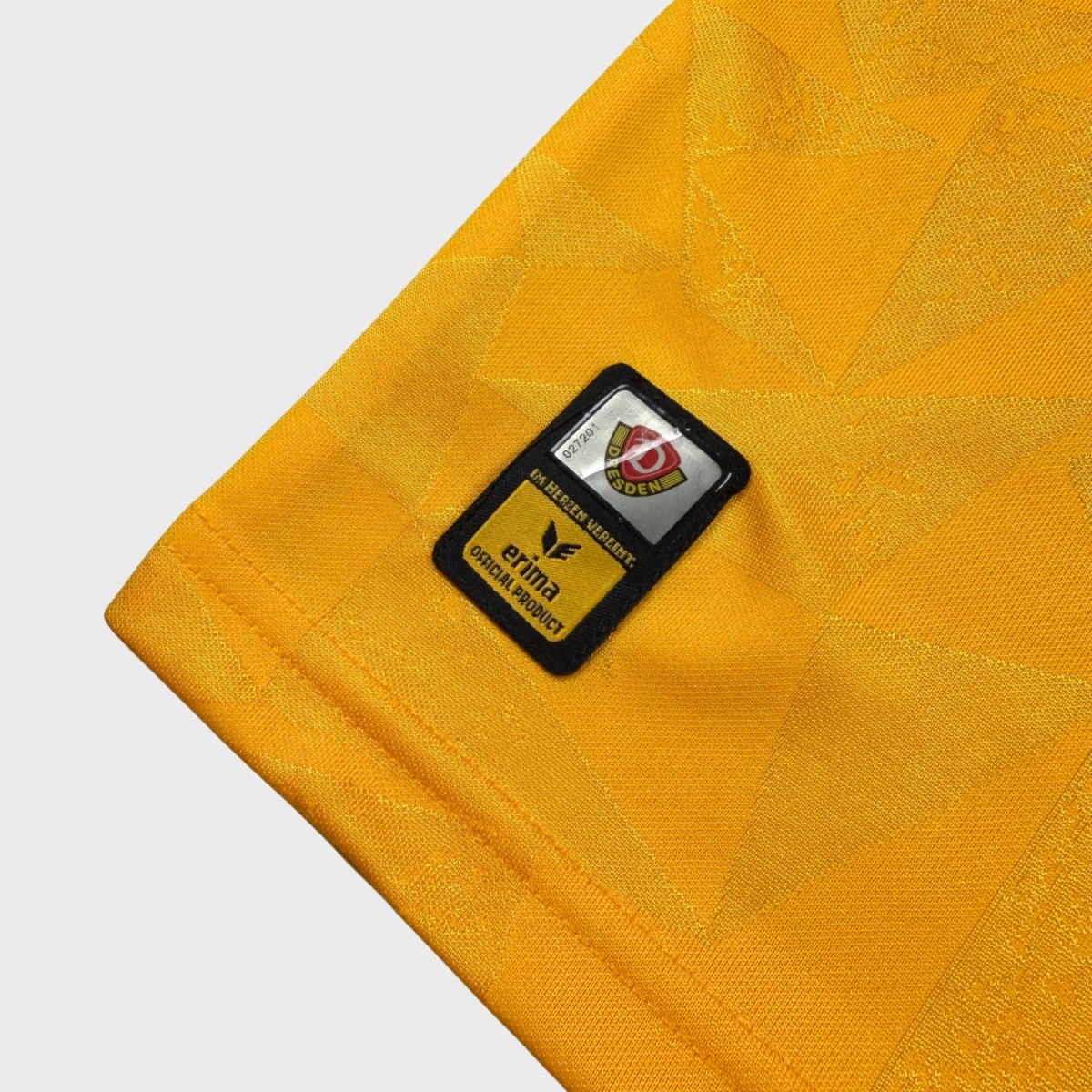 2016/17 Dynamo Dresden Domicile - Kutschke 30 (M) - Iconic Football Shop