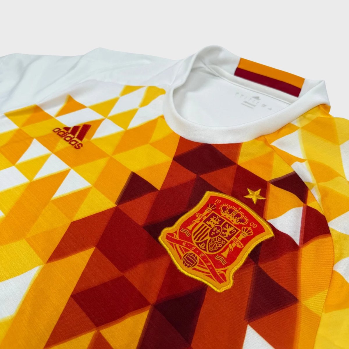 2016/17 Espagne Extérieur (L) - Iconic Football Shop