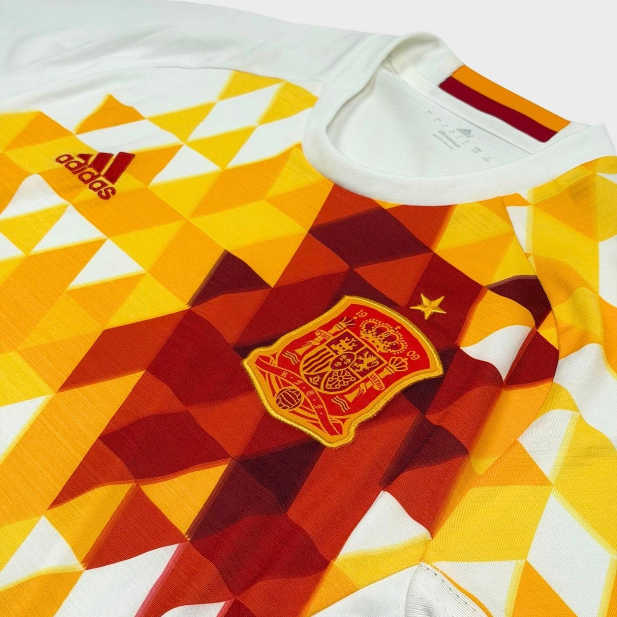 2016/17 Espagne Extérieur (L) - Iconic Football Shop