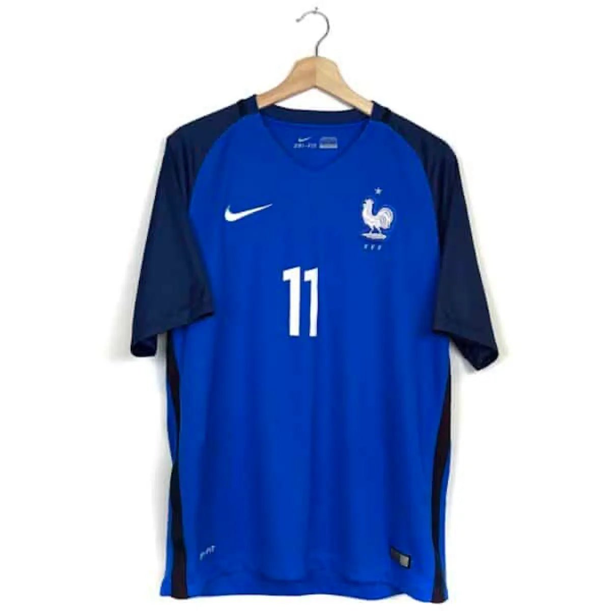 2016/17 France Domicile - Martial 11 (L) - Iconic Football Shop