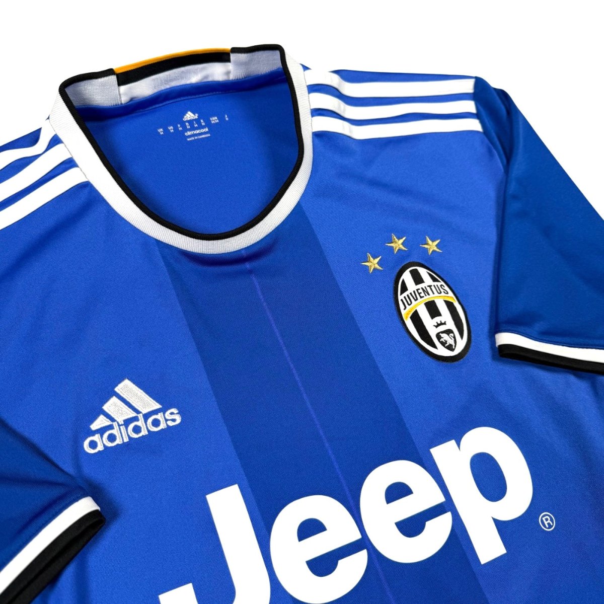 2016/17 Juventus Extérieur (M) - Iconic Football Shop