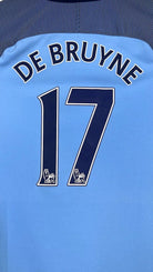 2016/17 Manchester City Domicile - De Bruyne 17 (M) - Iconic Football Shop