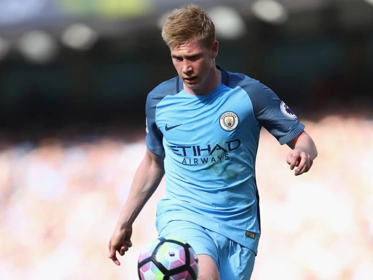 2016/17 Manchester City Domicile - De Bruyne 17 (M) - Iconic Football Shop