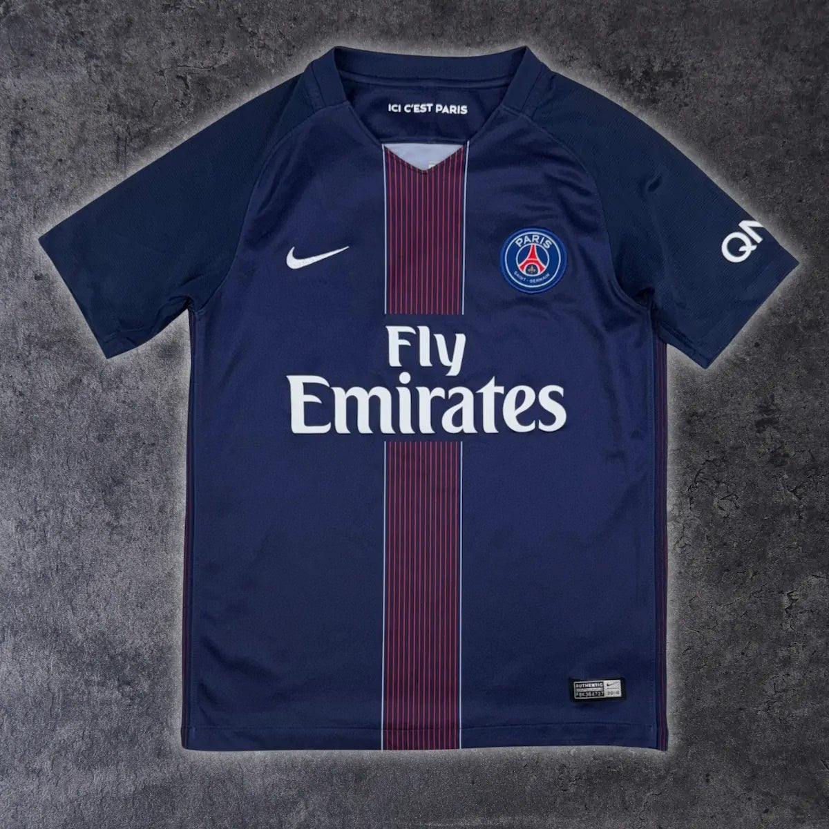 2016/17 PSG Domicile (10/12a) - Iconic Football Shop