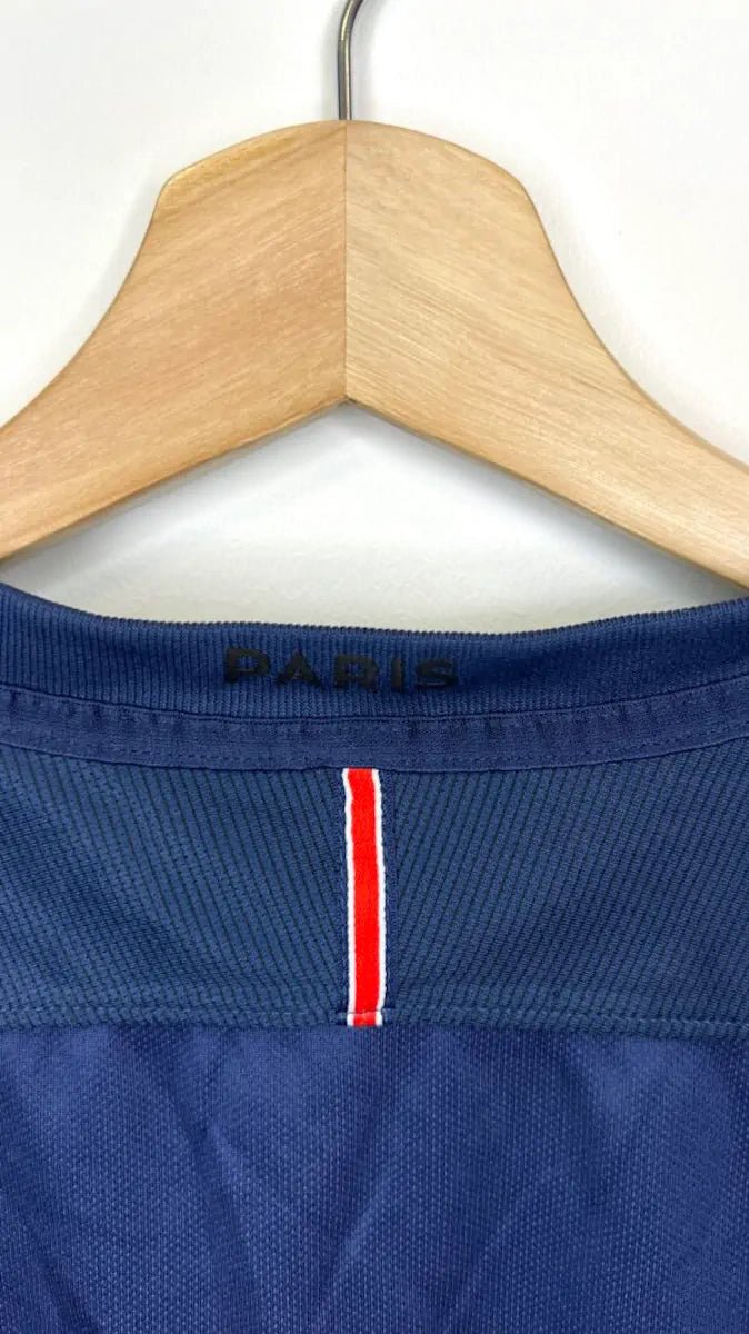 2016/17 PSG Domicile (13/15a) - Iconic Football Shop