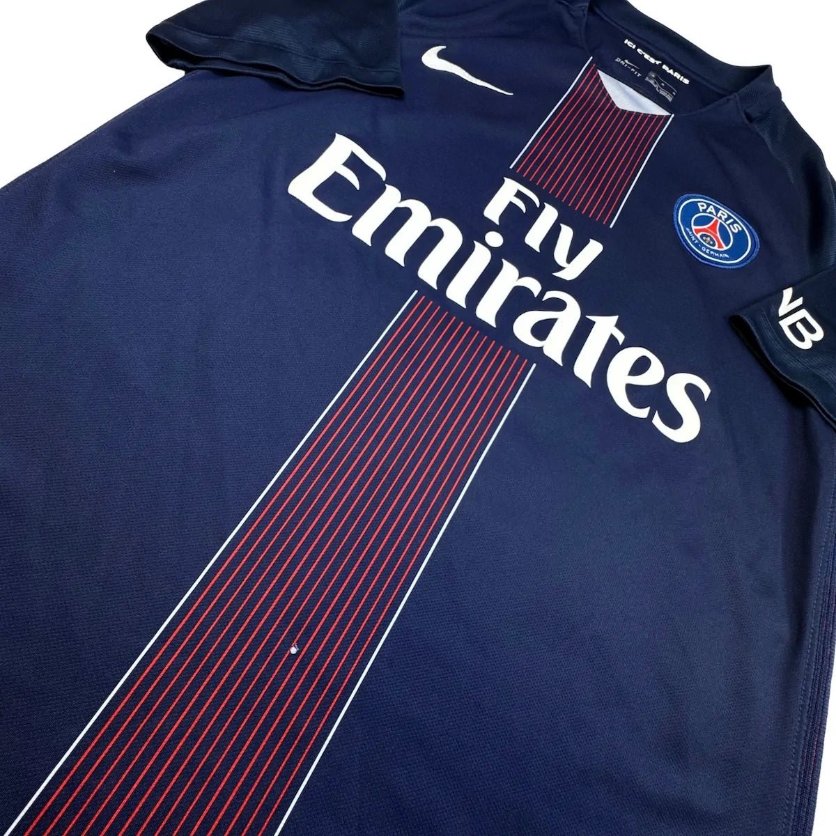 2016/17 PSG Domicile - Di Maria 11 (M) - Iconic Football Shop