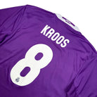 2016/17 Real Madrid Extérieur - Kroos 8 (M) - Iconic Football Shop