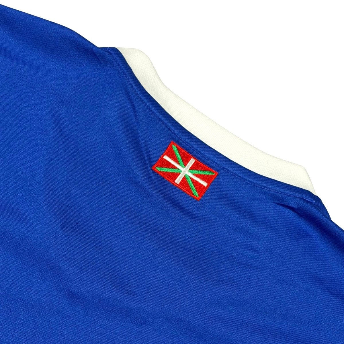 2016/17 Real Sociedad Domicile (L) - Iconic Football Shop