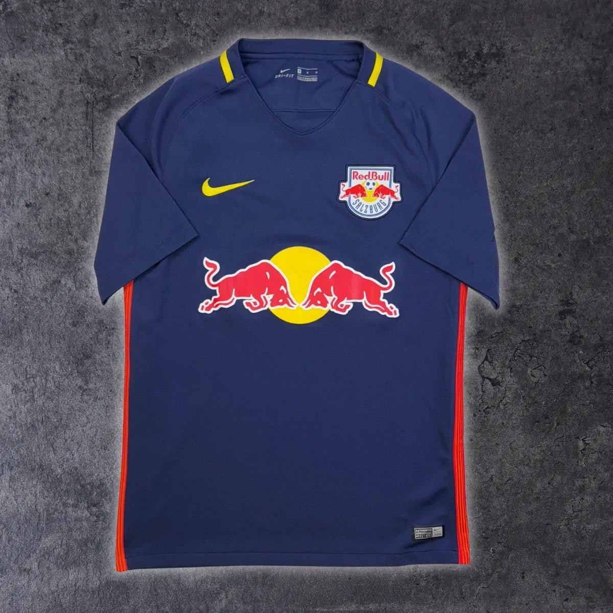 2016/17 Salzbourg Extérieur (M) - Iconic Football Shop