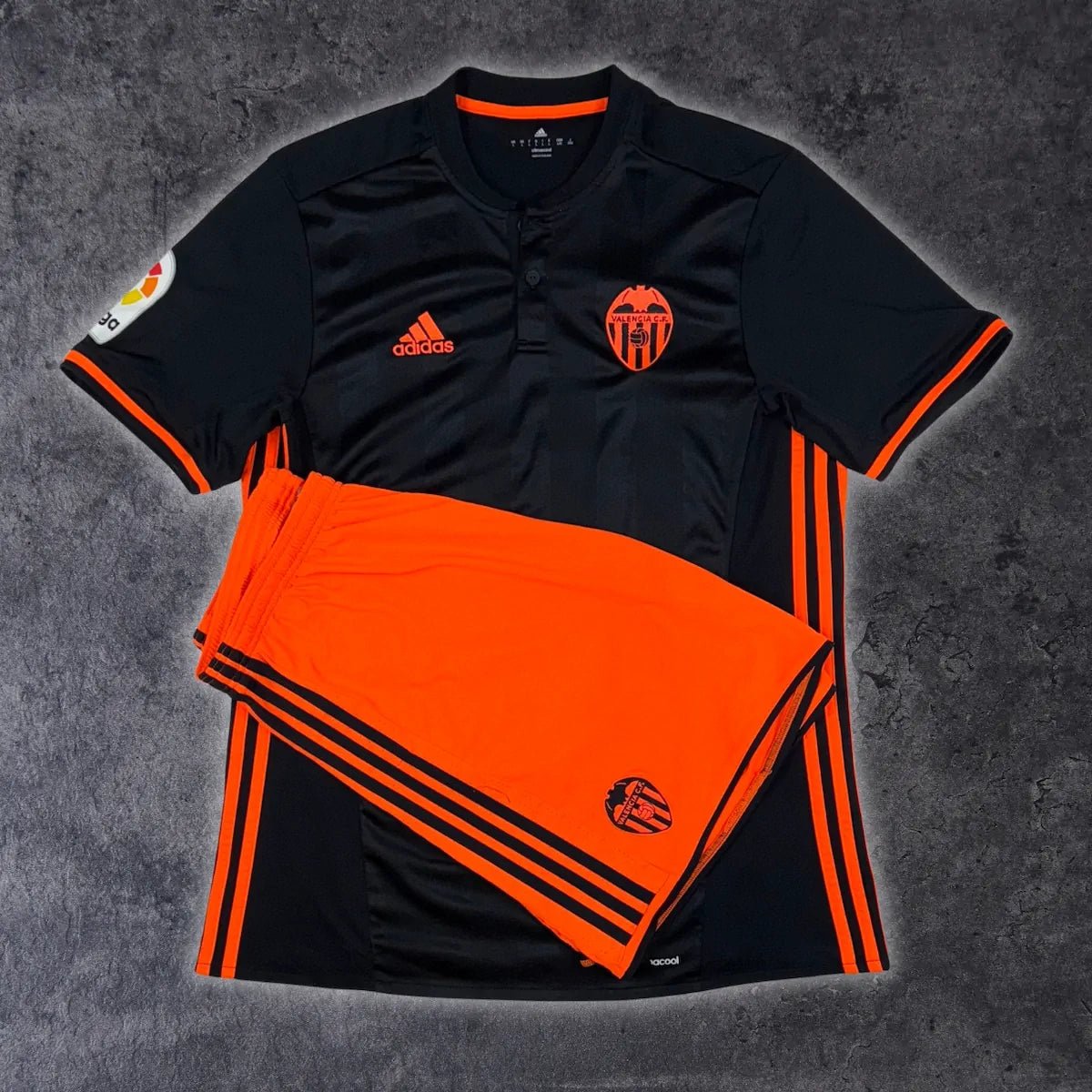 2016/17 Valence Extérieur *COMPLET* (L) - Iconic Football Shop
