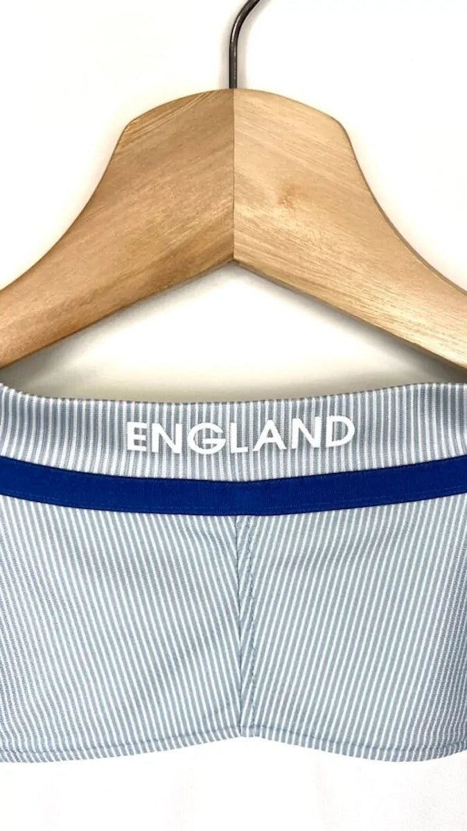 2016/18 Angleterre Domicile (M) - Iconic Football Shop