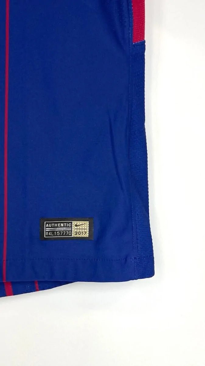 2017/18 Barcelone Domicile - A.Iniesta 8 *PRO* (L) - Iconic Football Shop