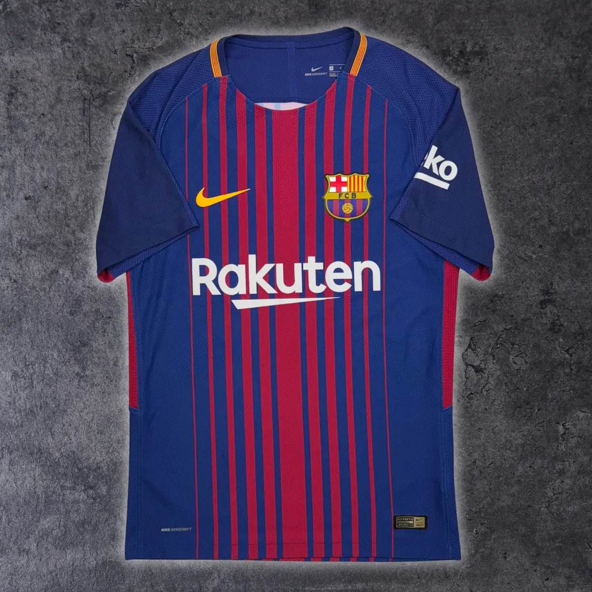2017/18 Barcelone Domicile *PRO* (S) - Iconic Football Shop