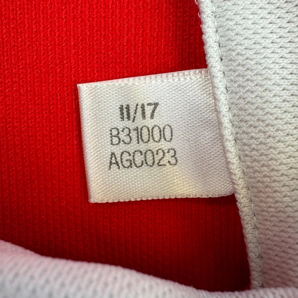 2017/18 Benfica Domicile (S) - Iconic Football Shop