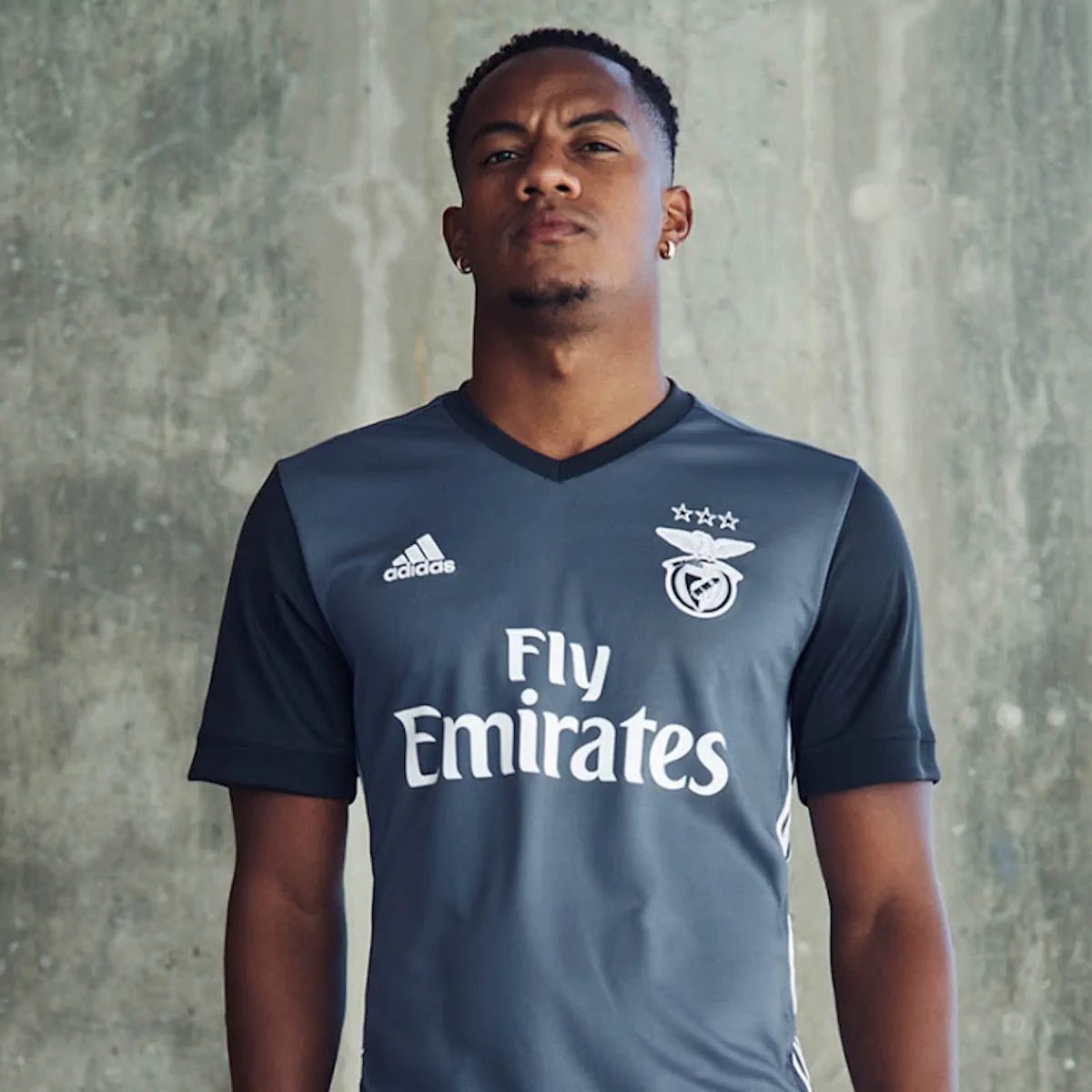 2017/18 Benfica Extérieur (XL) - Iconic Football Shop