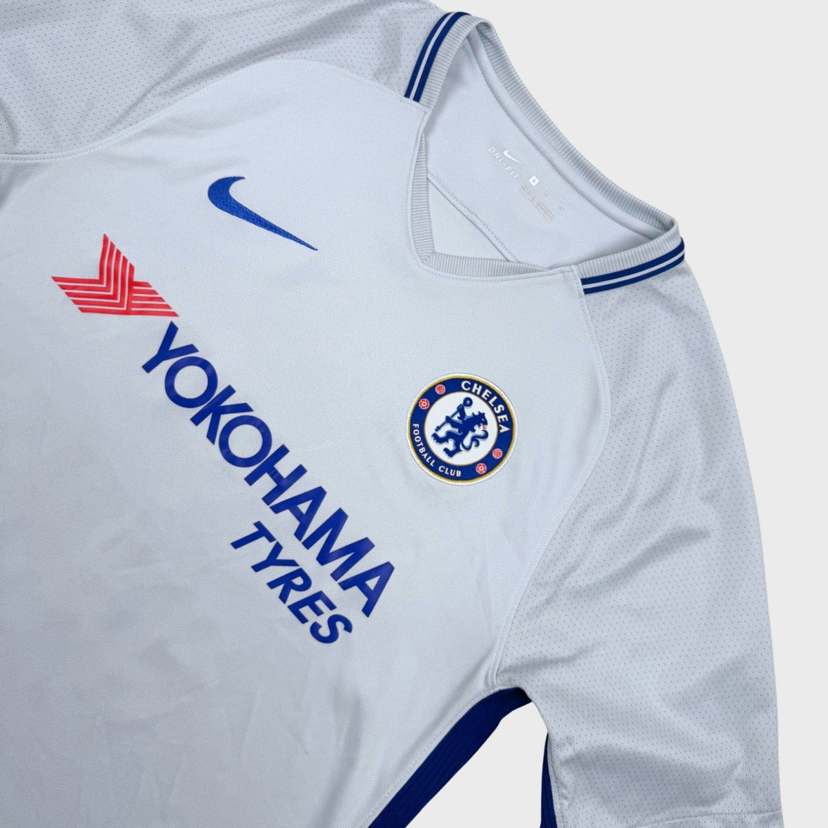2017/18 Chelsea Extérieur - Hazard 10 (S) - Iconic Football Shop