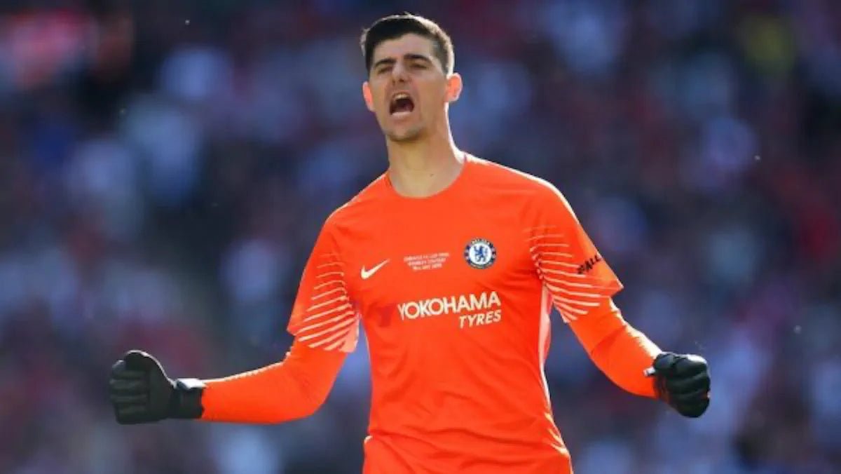 2017/18 Chelsea Goal Keeper - Courtois 13 (13/15a) - Iconic Football Shop