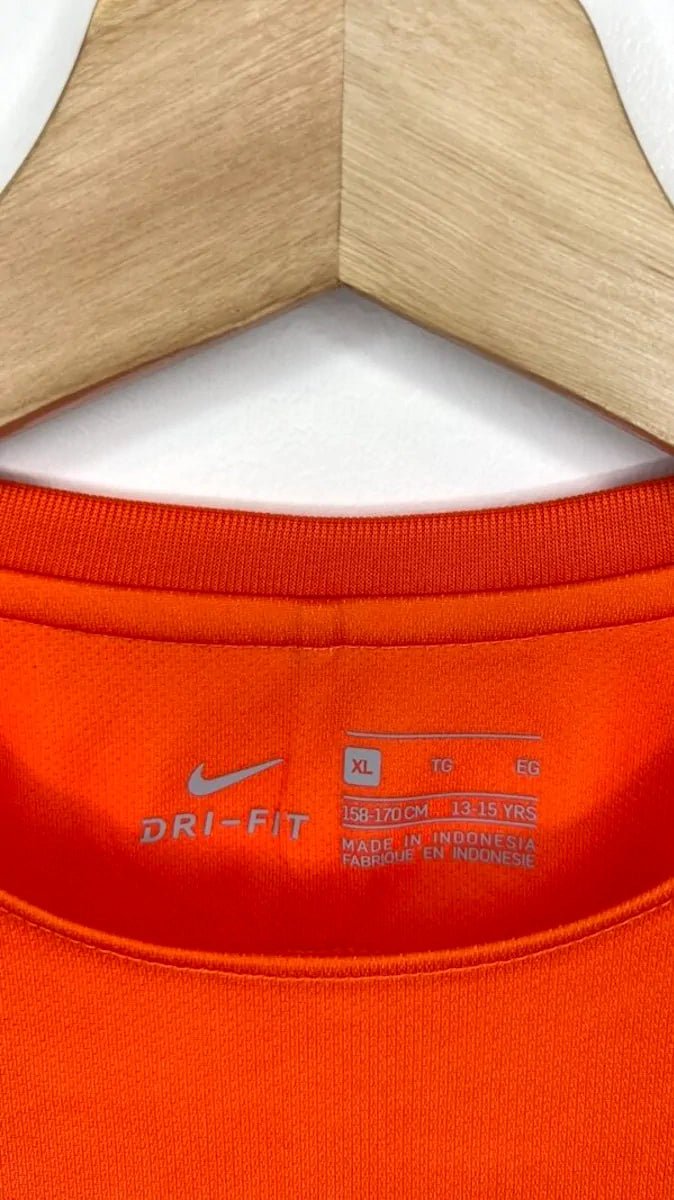 2017/18 Chelsea Goal Keeper - Courtois 13 (13/15a) - Iconic Football Shop