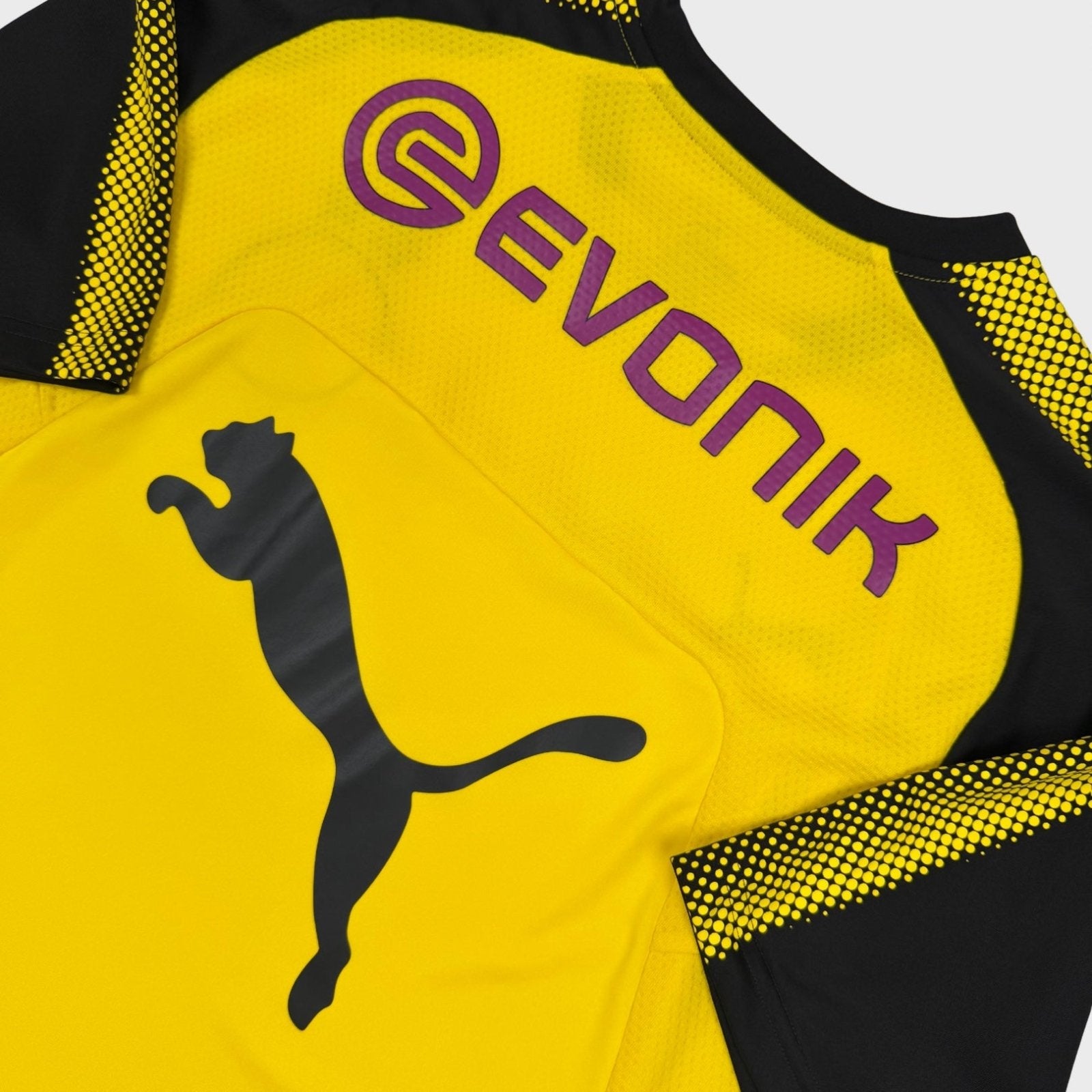 2017/18 Dortmund Entraînement (M) - Iconic Football Shop
