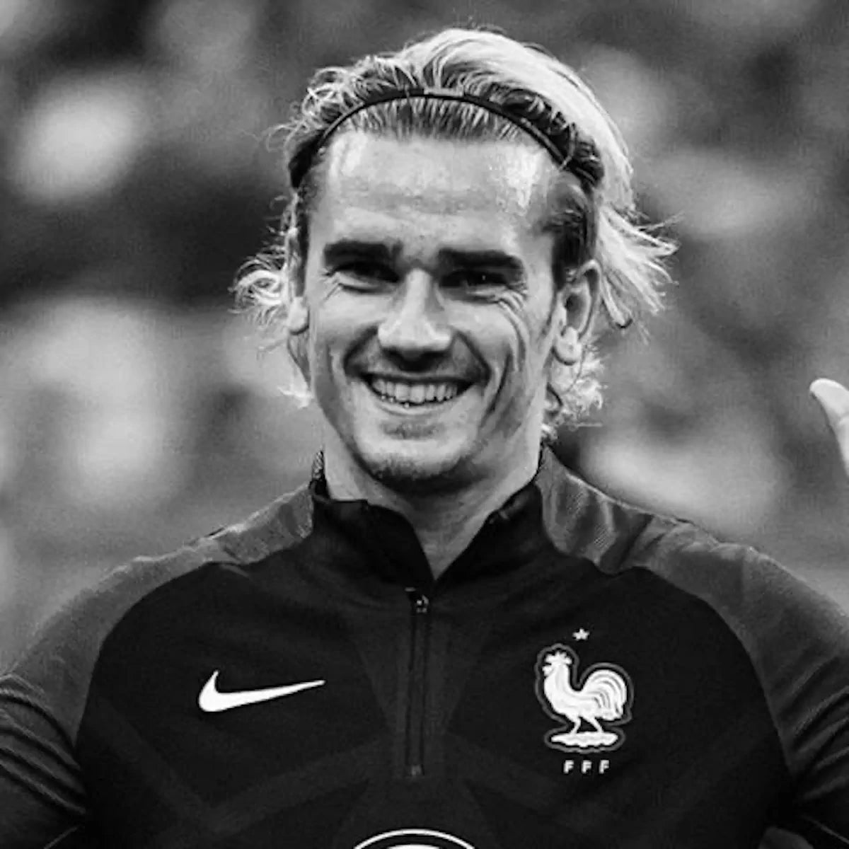 2017/18 France Third - Griezmann 7 (XL) - Iconic Football Shop