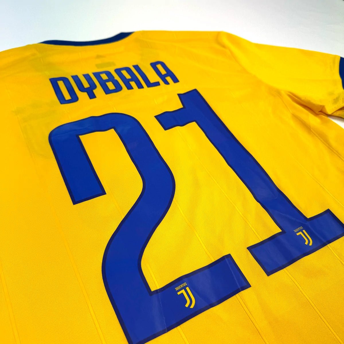 2017/18 Juventus Extérieur - Dybala 21 (S) - Iconic Football Shop