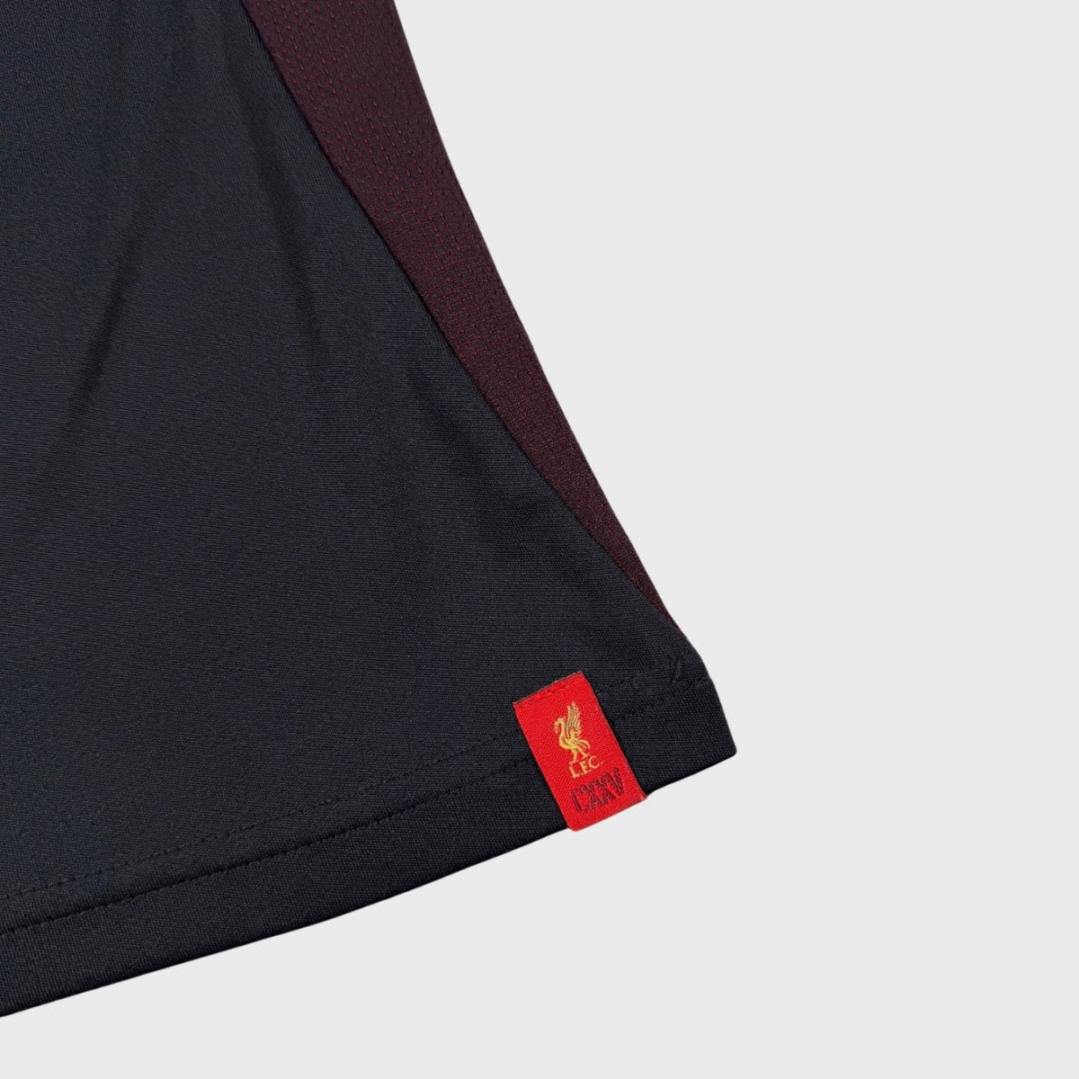 2017/18 Liverpool Entraînement (M) - Iconic Football Shop