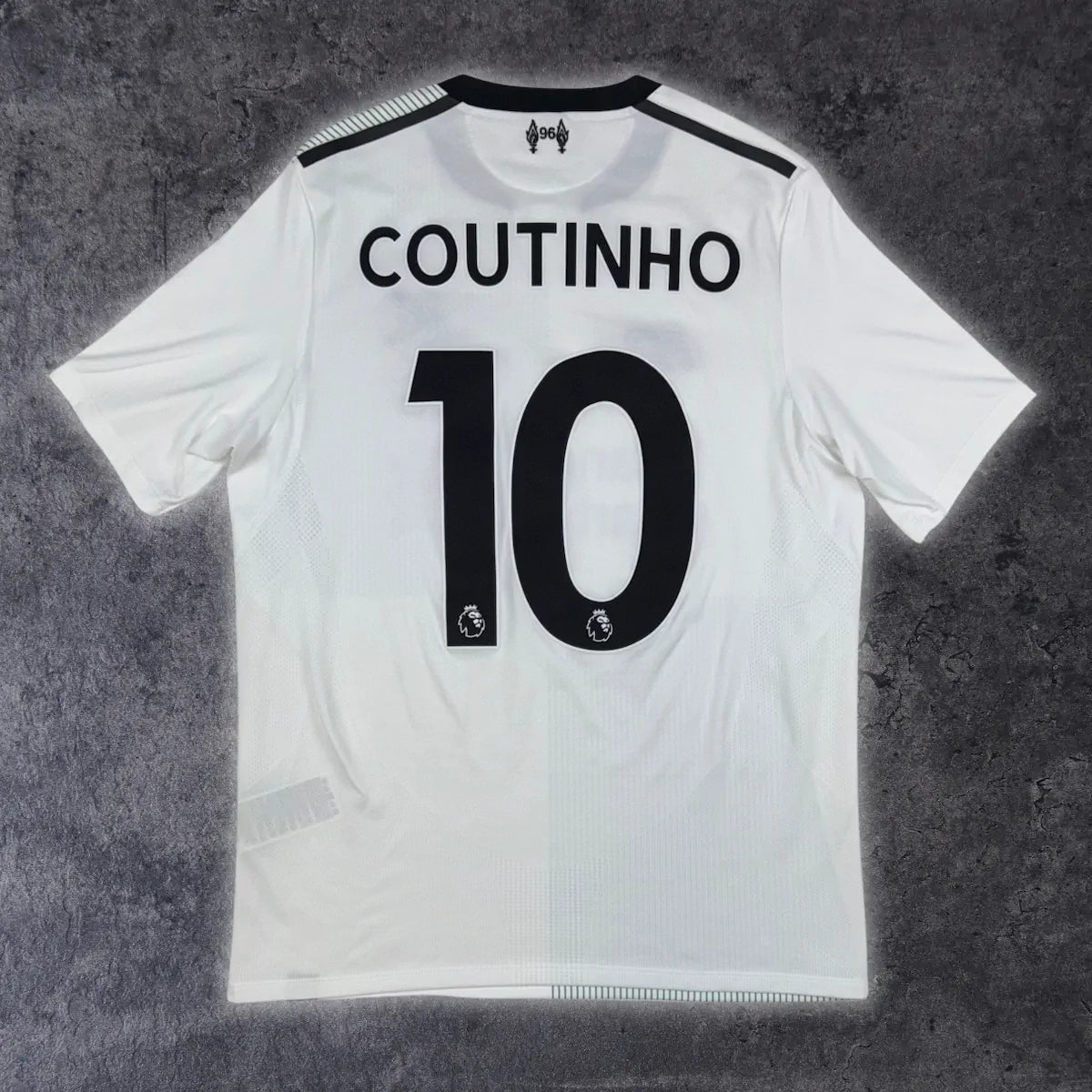 2017/18 Liverpool Extérieur - Coutinho 10 *125 ANS* (S) - Iconic Football Shop