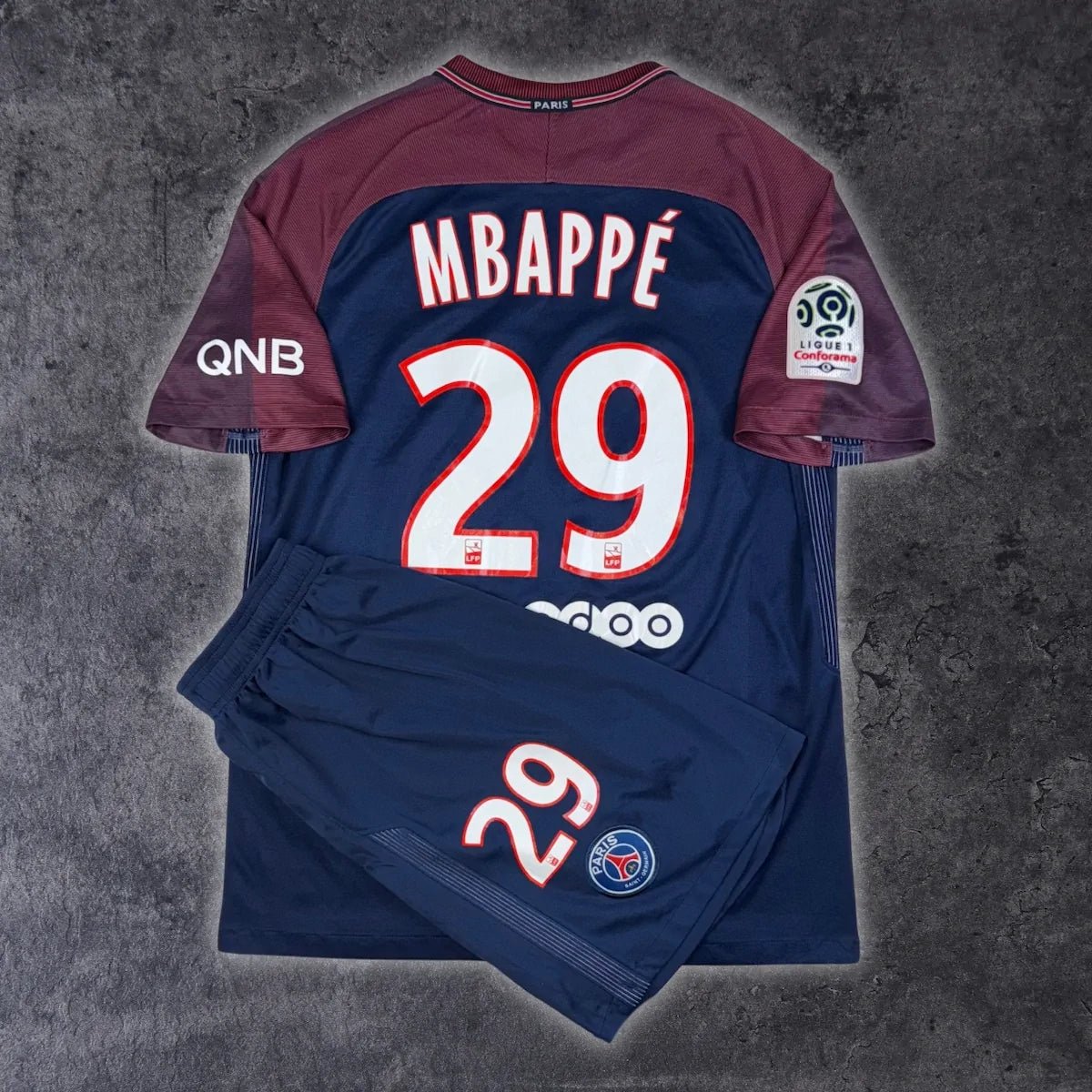2017/18 PSG Domicile - Mbappé 29 *COMPLET* (L) - Iconic Football Shop