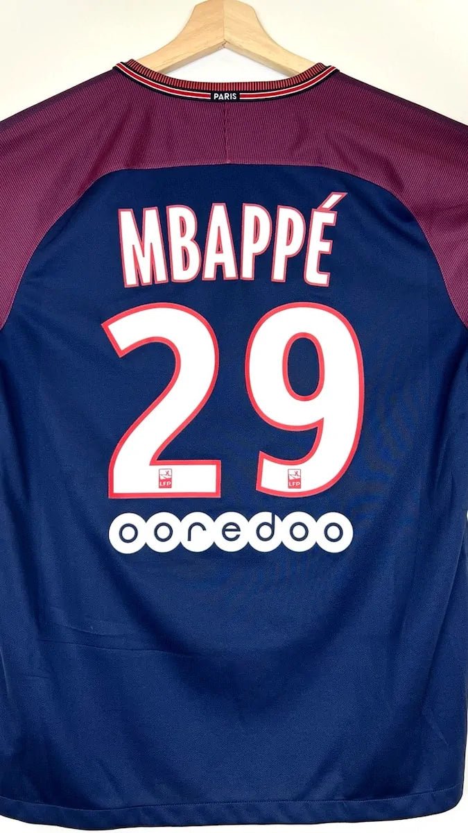 2017/18 PSG Domicile - Mbappé 29 (L) - Iconic Football Shop