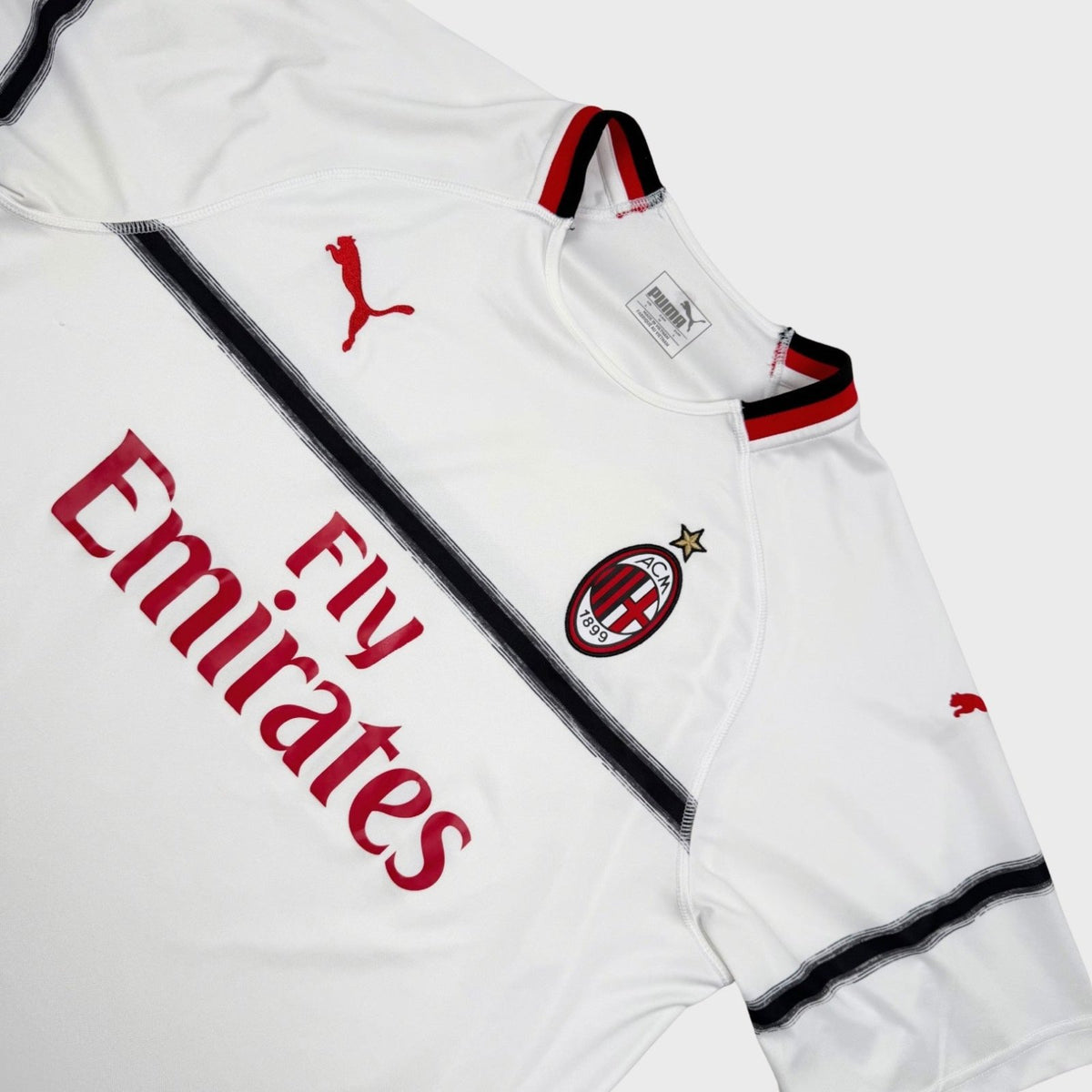 2018/19 AC Milan Extérieur (L) - Iconic Football Shop