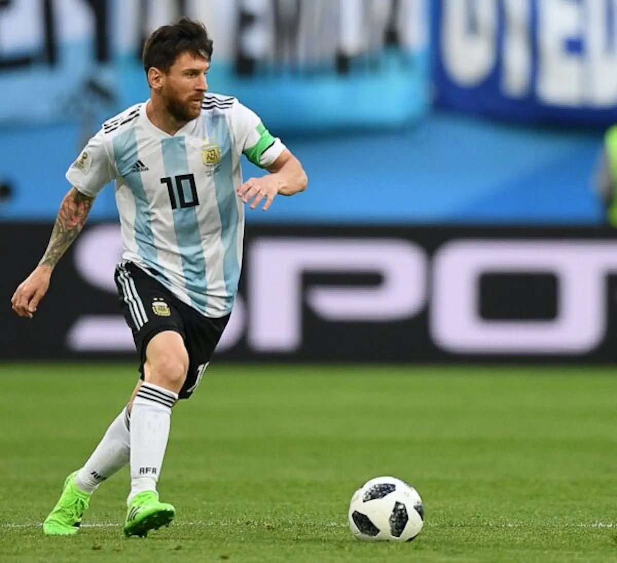 2018/19 Argentine Domicile - Messi 10 (M) - Iconic Football Shop